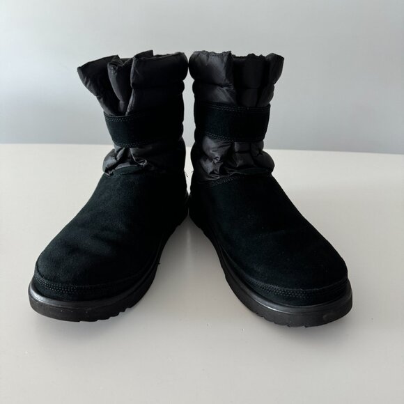 Ugg Men's Classic Short Pull-On Weather, Size 11 - Picture 4 of 17